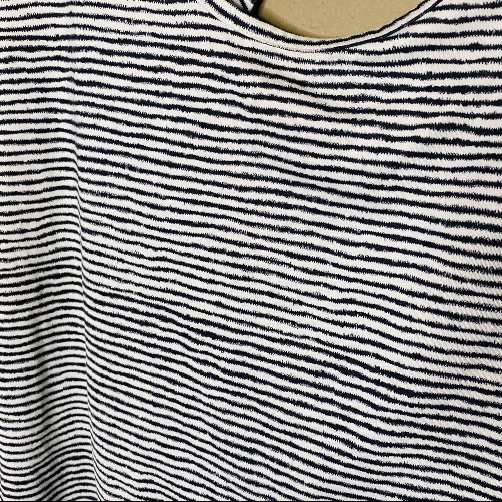 Champion Womens Large Striped Open Back Athletic Top Navy White Tee - Picture 4 of 6